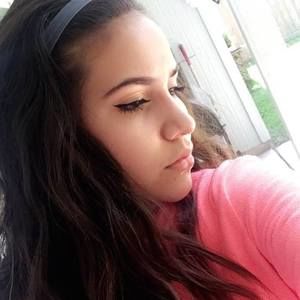 Meet your Posher, Mia isabella